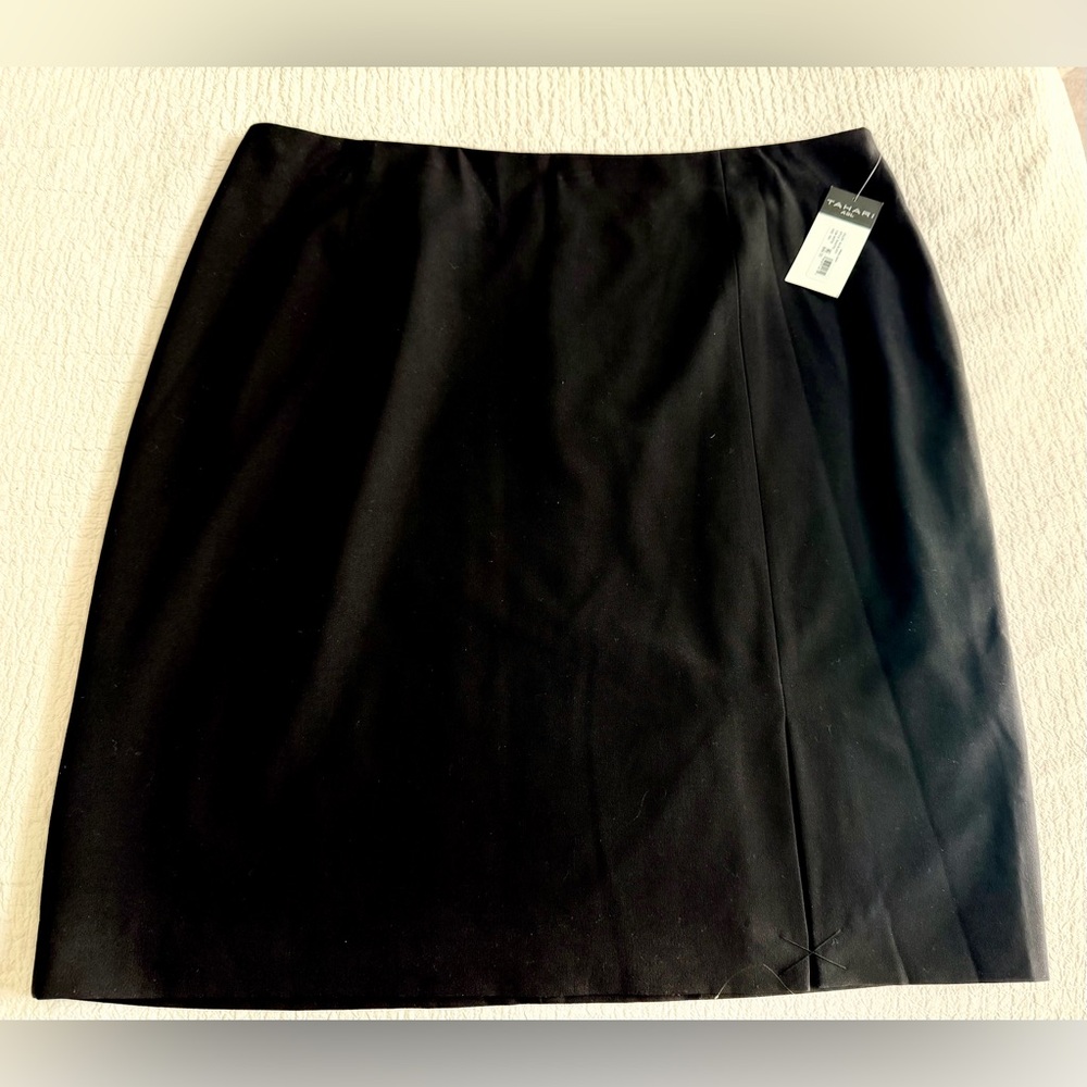 🆕 Tahari ASL Black Pencil Skirt
